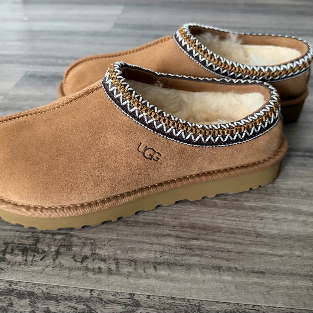 UGG Chestnut Moccasin Slippers